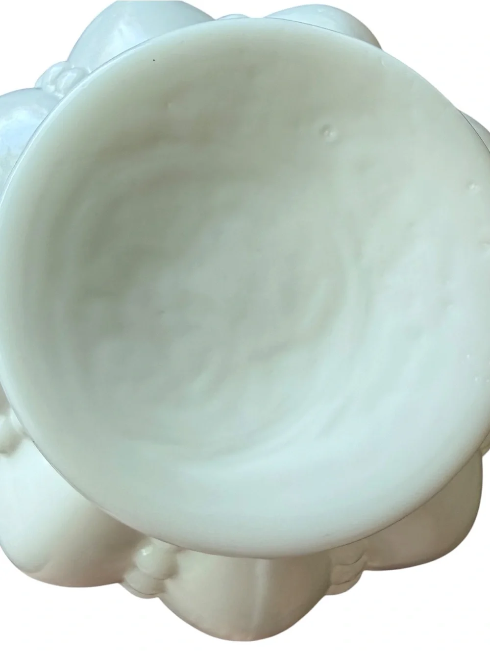 Fenton Art Glass Vase In Silver Crest Pattern White Milk Glass With Melon Body